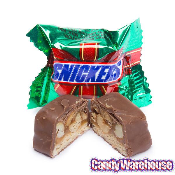 SNICKERS Minis Milk Chocolate Christmas Candy Bars, 10.48 Oz Bag