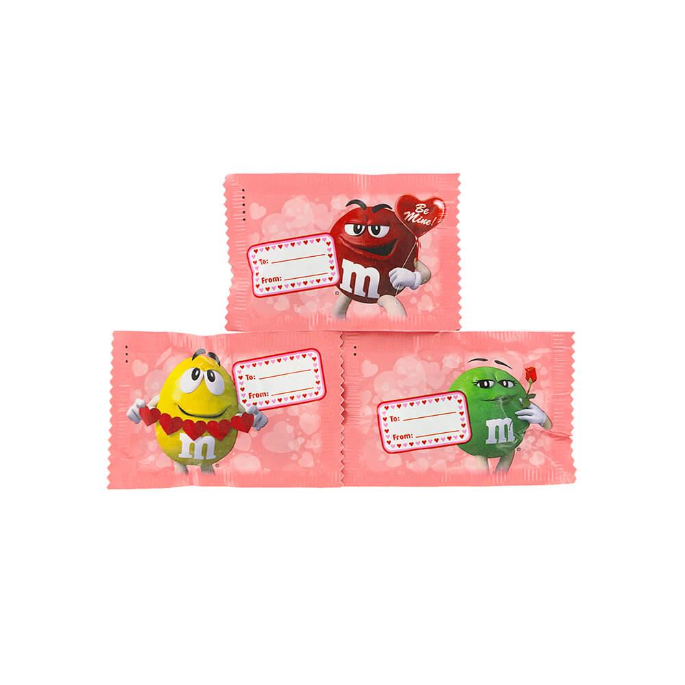 Save on M&M's Milk Chocolate Fun Size Valentine Exchange - 27 ct