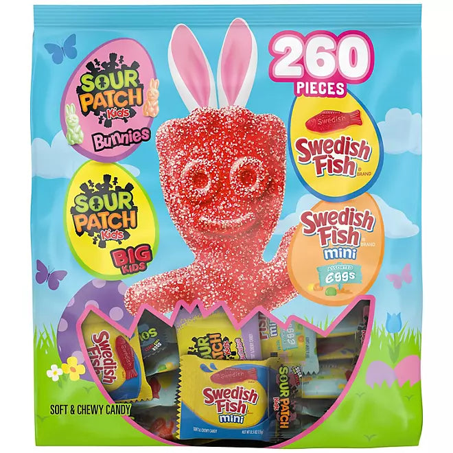 Sour Patch Kids &amp; Swedish Fish Easter Gummy Candy: 260-Piece Bag