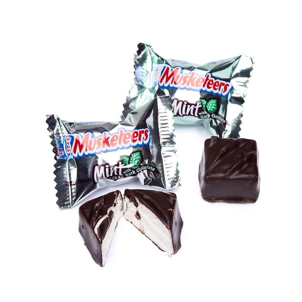 3 Musketeers Mint Dark Chocolate Minis Candy: 10-Ounce Bag - Candy Warehouse