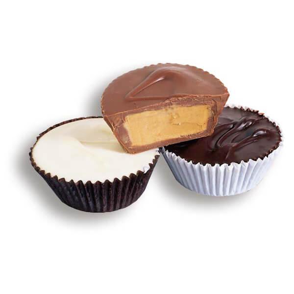 Asher&#39;s Giant Chocolate Peanut Butter Cups - Milk: 24-Piece Box - Candy Warehouse