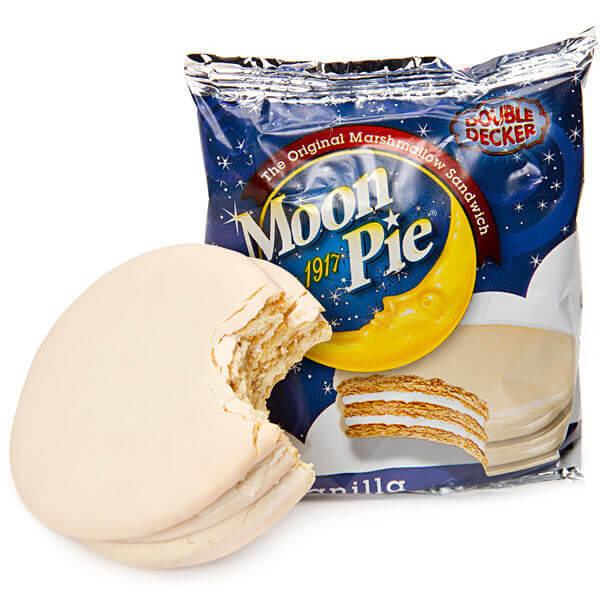 Double Decker Vanilla Moon Pies: 9-Piece Box - Candy Warehouse