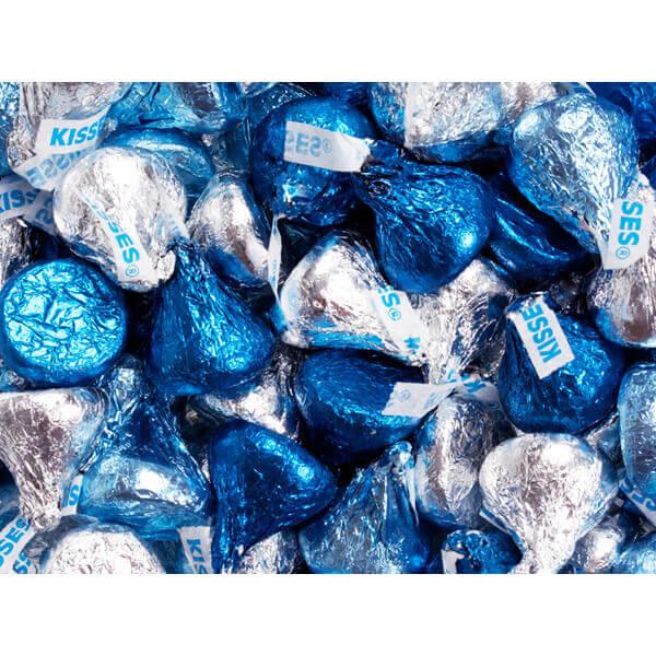 Hershey&#39;s Kisses Blue &amp; Silver Foiled Milk Chocolate Candy: 200-Piece Bag - Candy Warehouse