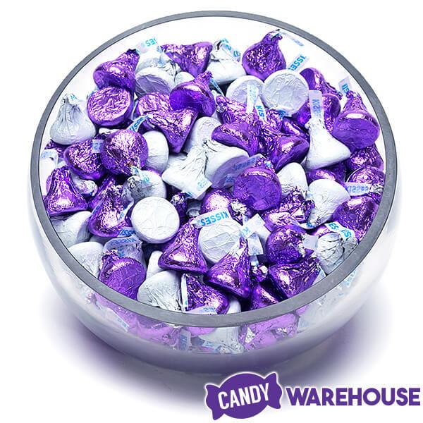 Hershey&#39;s Kisses Color Combo - Purple and White: 800-Piece Box - Candy Warehouse