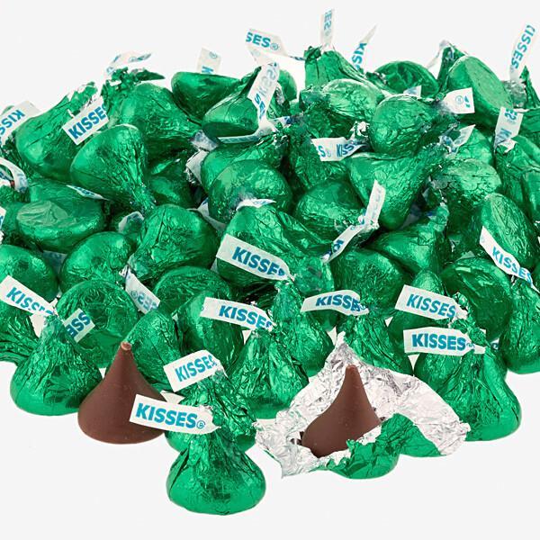 Hershey's Kisses Dark Green Foiled Milk Chocolate Candy: 400-Piece Bag - Candy Warehouse