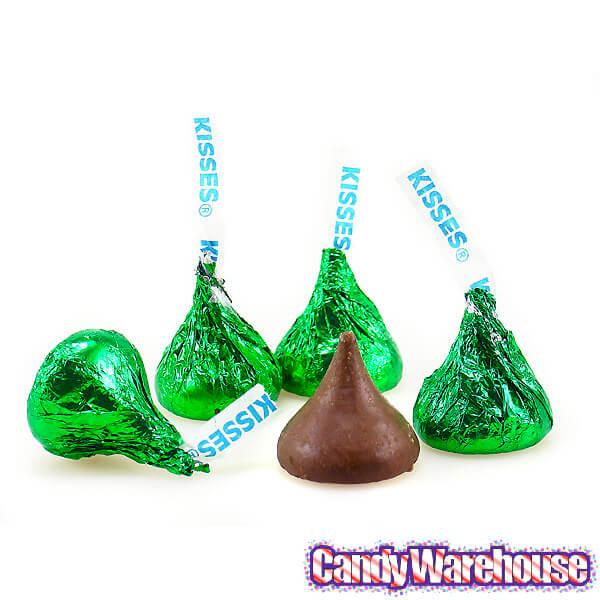 Hershey&#39;s Kisses Dark Green Foiled Milk Chocolate Candy: 400-Piece Bag - Candy Warehouse