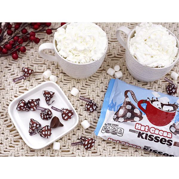 Hershey&#39;s Kisses Hot Cocoa Milk Chocolates with Marshmallow Creme: 9-Ounce Bag - Candy Warehouse