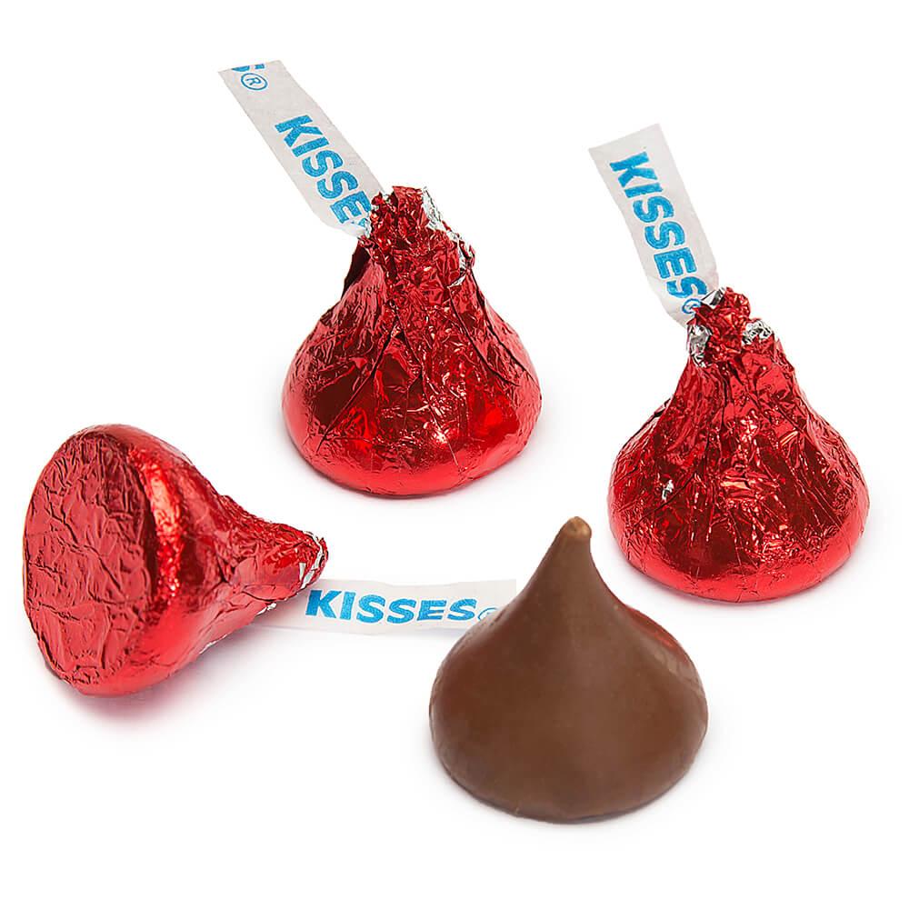 Hershey&#39;s Kisses Red Foiled Milk Chocolate Candy: 400-Piece Bag - Candy Warehouse