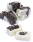 Licorice Mint Swirl Caramel Cubes: 2KG Bag - Candy Warehouse