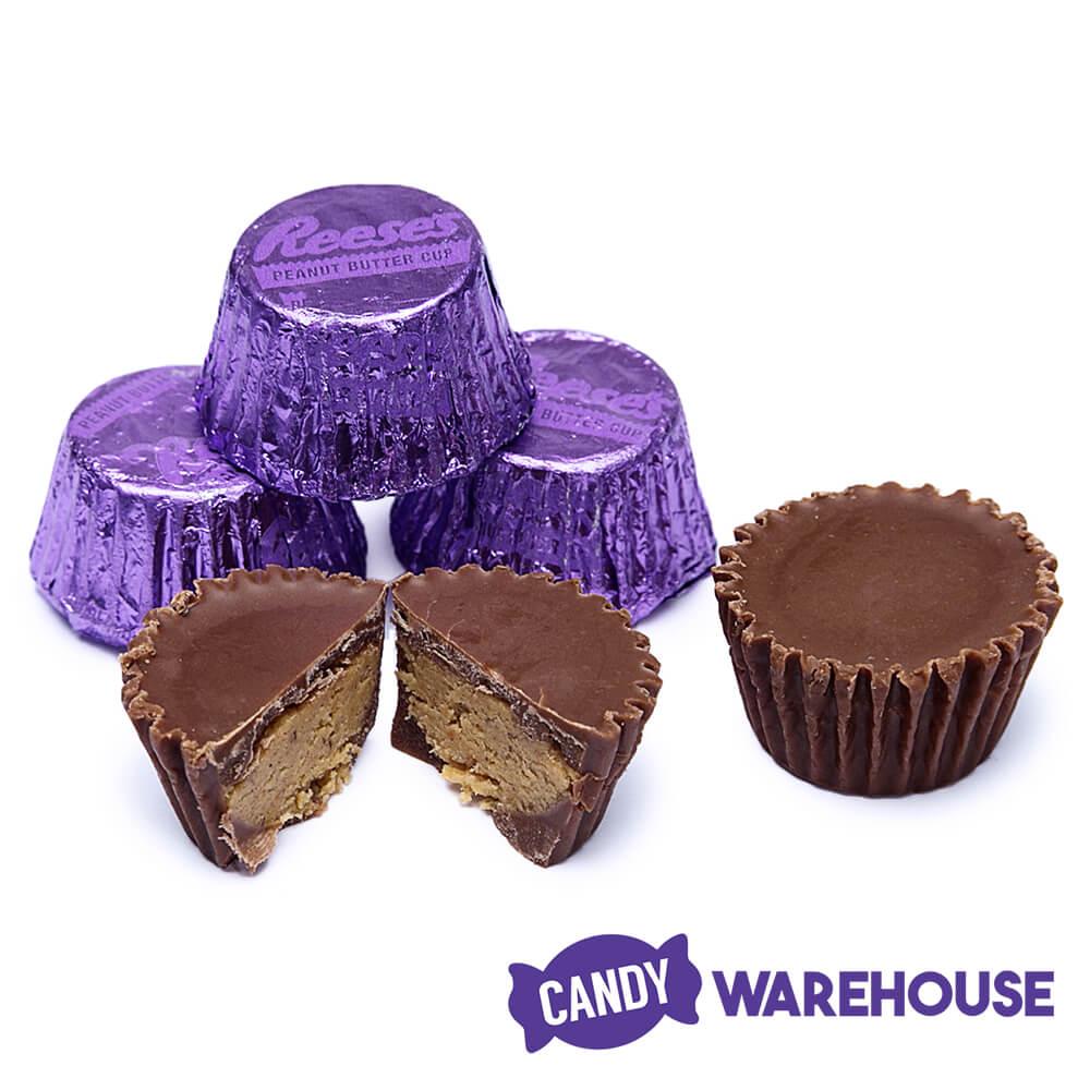 Reese&#39;s Peanut Butter Cups Miniatures - Purple: 200-Piece Bag - Candy Warehouse