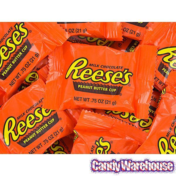 Reese's Peanut Butter Cups Snack Size Packs: 25-Piece Bag - Candy Warehouse