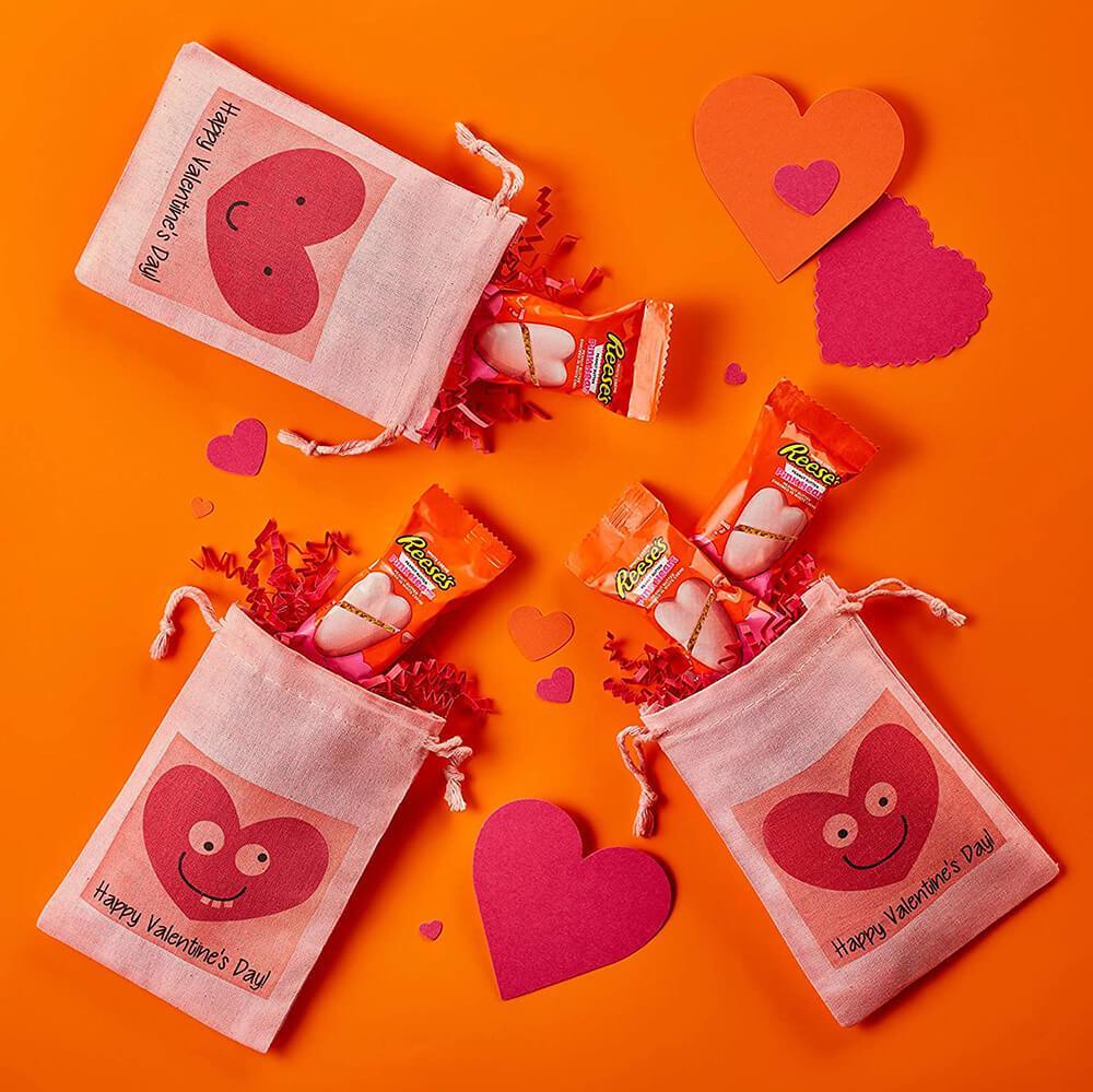 Reese&#39;s Peanut Butter Filled Pink Chocolate Hearts: 15-Piece Bag - Candy Warehouse