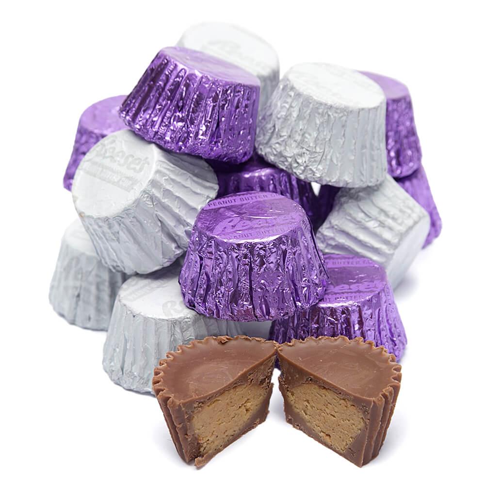 Reeses Peanut Butter Cups Color Combo - Purple and White: 400-Piece Box - Candy Warehouse