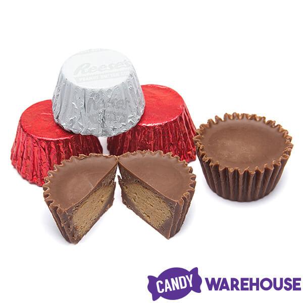 Reeses Peanut Butter Cups Color Combo - Red and White: 400-Piece Box - Candy Warehouse