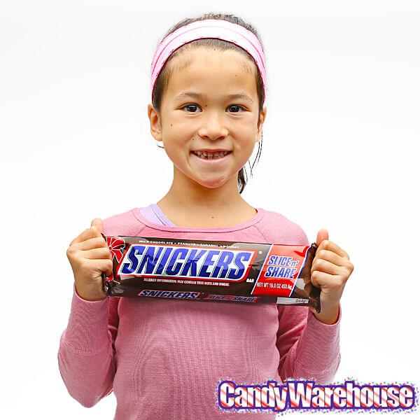 Snickers Giant 1-Pound Candy Bar - Candy Warehouse