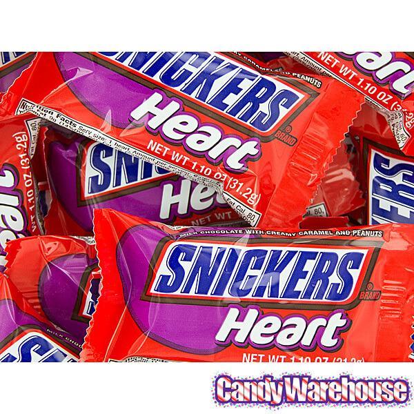 Snickers Valentine Heart Candy Bars: 24-Piece Box - Candy Warehouse