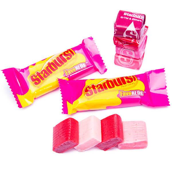 Starburst Fruit Chews Candy Fun Size Packs - FaveREDs: 30-Piece Bag - Candy Warehouse