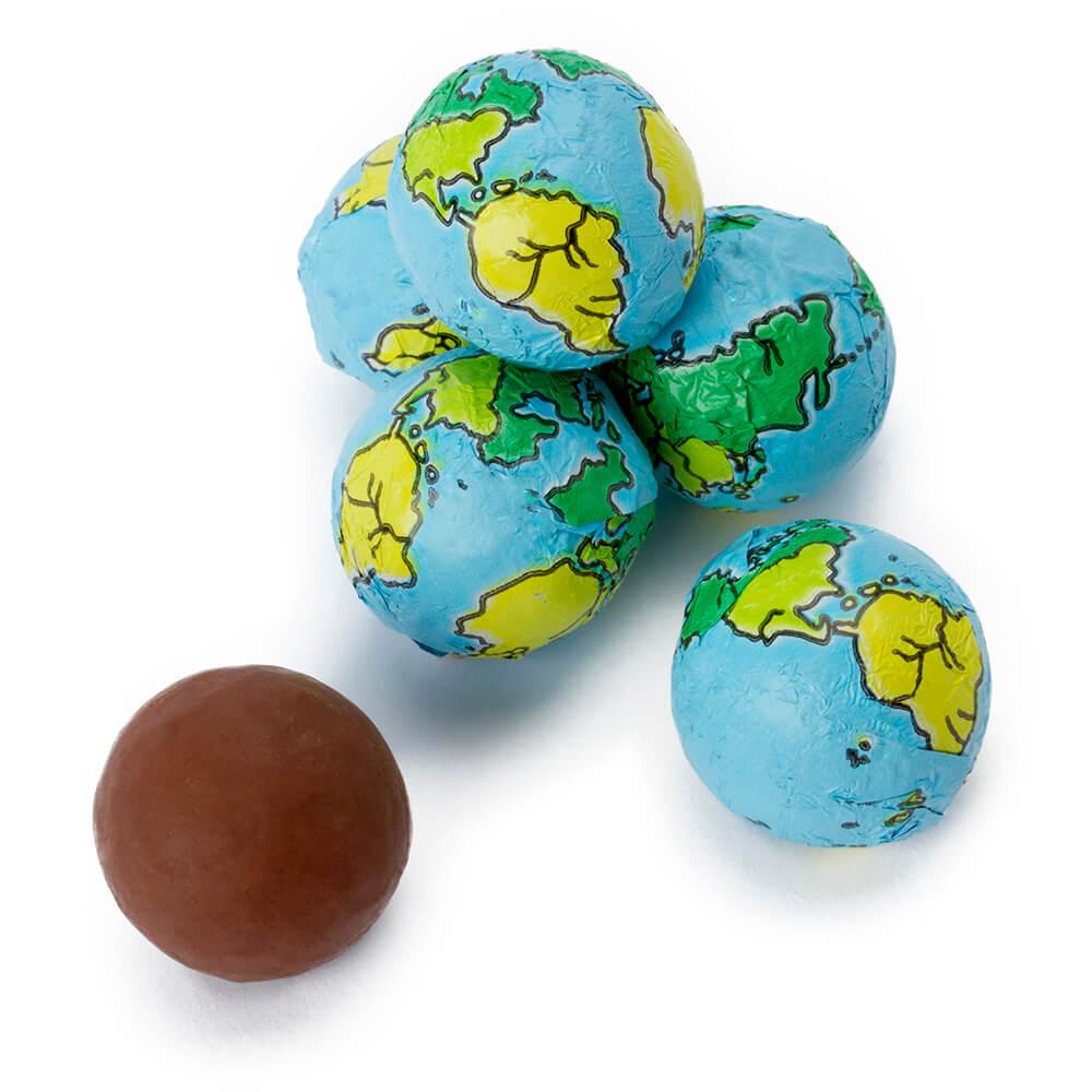 Thompson Globe Foiled Milk Chocolate Earth Balls: 5LB Bag - Candy Warehouse