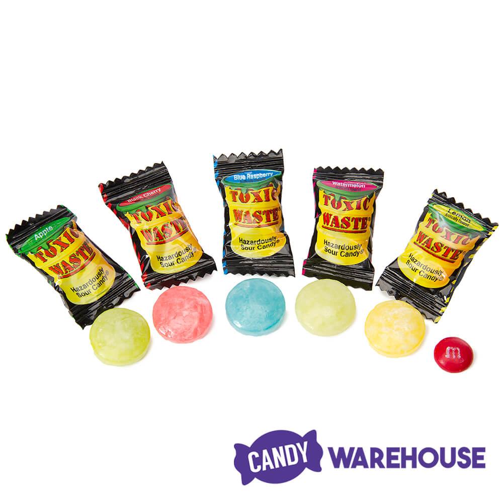 Toxic Waste Sour Candy Packs: 1000-Piece Bag - Candy Warehouse