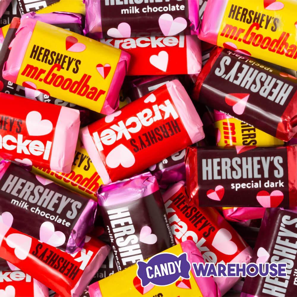 Valentine Hershey's Miniatures Assortment: 30-Piece Bag - Candy Warehouse