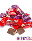 Valentine Kit Kat Minis Candy: 9.6-Ounce Bag - Candy Warehouse