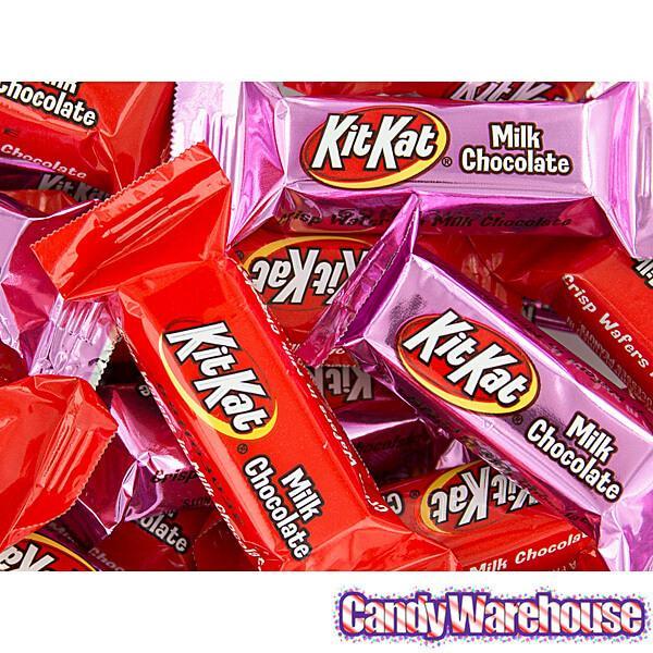 Valentine Kit Kat Minis Candy: 9.6-Ounce Bag - Candy Warehouse